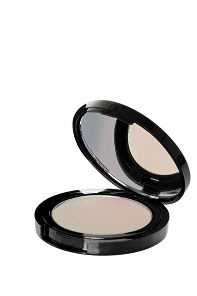 Hije për sy Pearly Velvet Pierre Cardin Marshmallow 4,0gr
