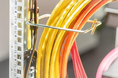 Unazë për mbajtje kabllosh Digitus Cable Management Ring, për kabinete 19", çelik i galvanizuar, ngjyrë metalike