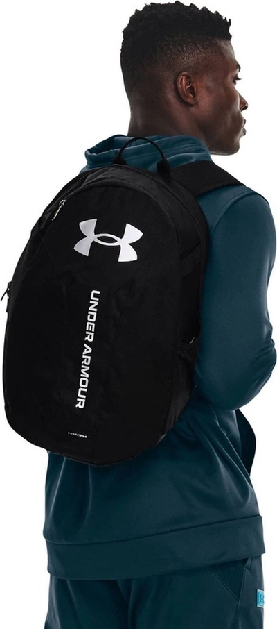 Çantë shpine Under Armour 1364180-002, 24L, që s’e ha uji, e zezë