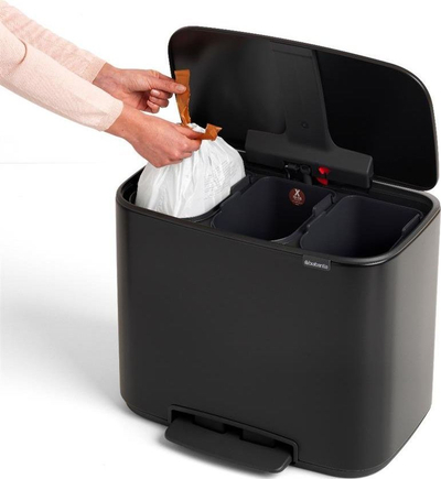 Kosh i mbeturinave me ndarje Brabantia, 3 x 11 l, i zi