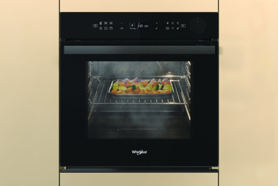 Furrë inkaso elektrike Whirlpool AKZ9S 8270 FB, 73L, me pastrim pirolitik, e zezë