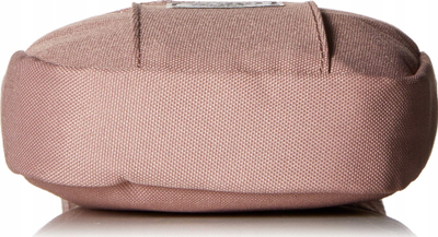 Çantë krahu Cruz Crossbody, me rrip që rregullohet, e zezë