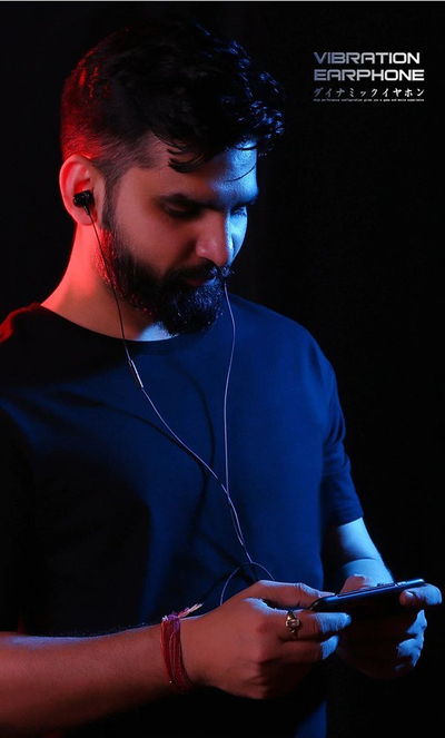 Kufje in-ear Remax RM-900F, me mikrofon, vibrim për gaming, të kuqe