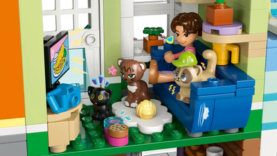 Set lodër LEGO Heartlake City Apartments and Stores, ndërtesë shumëkatëshe, për fëmijë