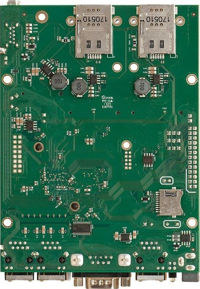 Ruterboard Mikrotik RBM33G, 3 porta Gigabit Ethernet, 256MB RAM, jeshil