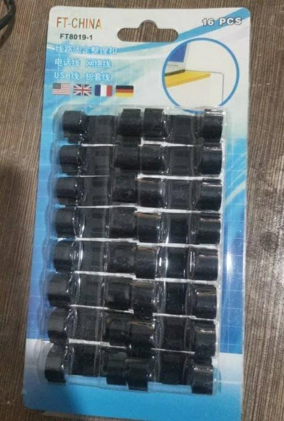Klipe organizuese kabllosh AG702D, me ngjitës 3M, set me 20 copë, ngjyrë e zezë