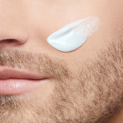 Xhel pastrues fytyre Clarins Men Active Face Wash, për meshkuj, 125ml, i bardhë