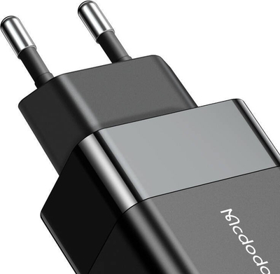 Karikues muri Mcdodo Fast, USB edhe USB-C, 20W, i zi