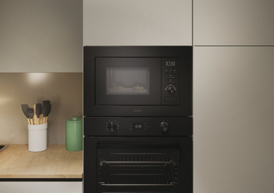 Furrë me mikrovalë Candy Wave 600 CA20FMW7NB, 20L, 800W, me grill, e zezë