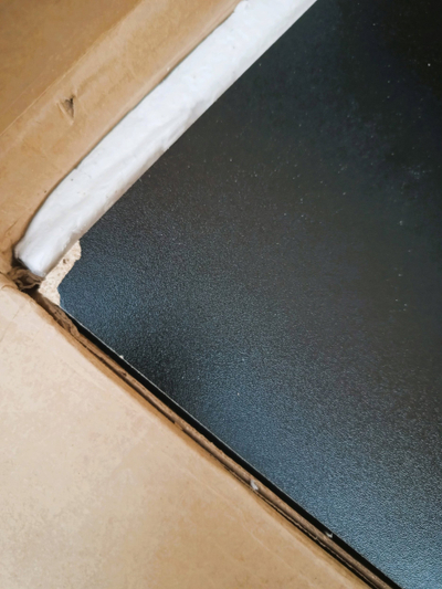 Mbajtëse akuariumi Fluval FLEX 57L, formë e harkuar, me rafte, e bardhë