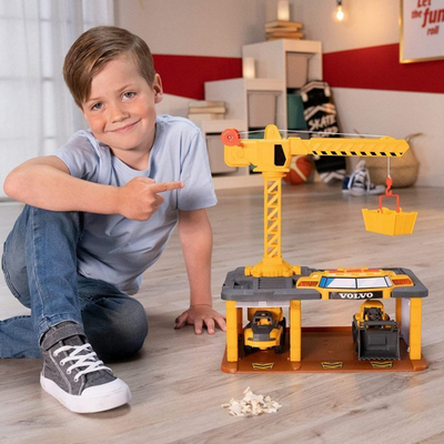 Set lodrash ndërtimi Dickie Toys Volvo Construction Station, drita edhe zë, vinç 38 cm, i verdhë