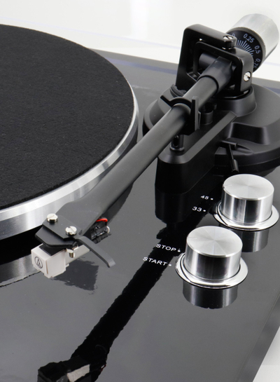 Gramafon Soundmaster PL790SW, 33/45 rpm, Bluetooth, i zi me shkëlqim