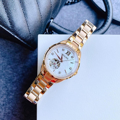 Orë dore Bulova Sutton Diamond Automatic 97P121