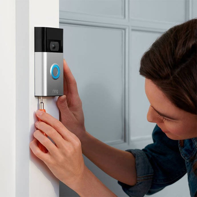 Zile dere e zgjuar Ring Video Doorbell HD, Wi‑Fi, audio me 2 anë, ngjyrë argjend