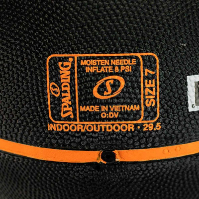 Top basketbolli Spalding Phantom 84383Z, mas 7, për jashtë dhe për në sallë, i zi