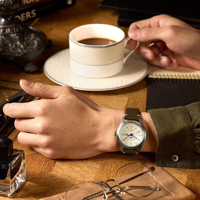 Orë dore për meshkuj Seiko SRPK41K1 Laurel, e argjendtë