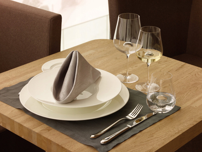 Gotë vere të kuqe Zwiesel Glas Air Sense, 631 ml, 219 mm, e tejdukshme