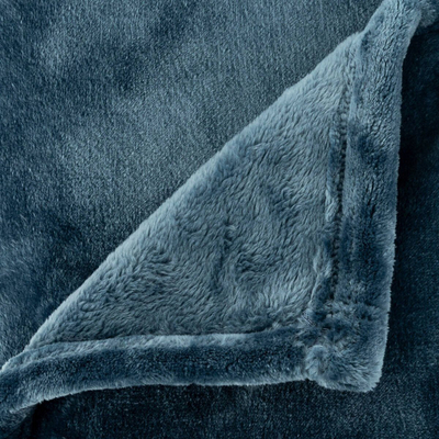 Batanije për zbukurim Atmosphera Cuddly Flannel Throw, 130x180cm, poliester, blu Aegean