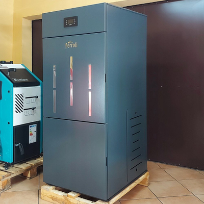 Kaldajë peleti Ferroli Biopellet Pro 24kW, rezervuar 105kg, gri