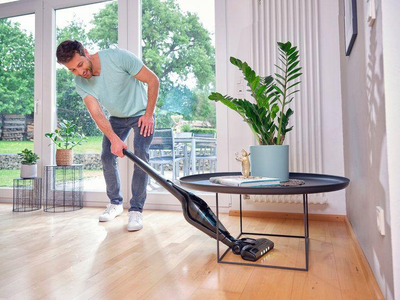 Fshesë elektrike Leifheit Rotaro PowerVac, e zezë