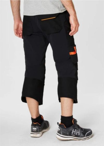 Pantallona pune Helly Hansen Chelsea Evolution Capri, 4-way stretch, me xhepa pune, të zeza, 42