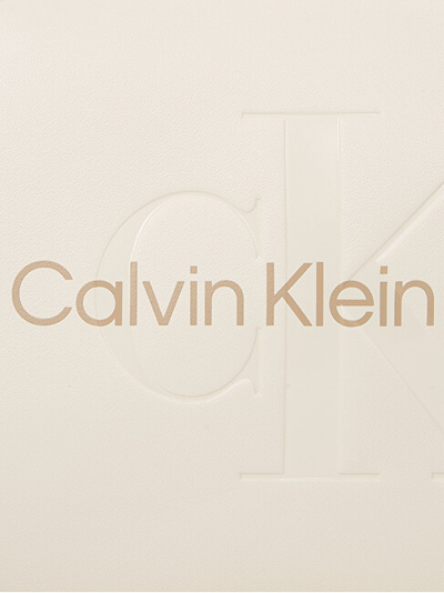 Çantë krahu për femra Calvin Klein, bezhë