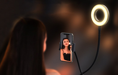 Lampë unazë LED Platinet Ring Light 6", 3 ngjyra drite, me mbajtës telefoni, e zezë