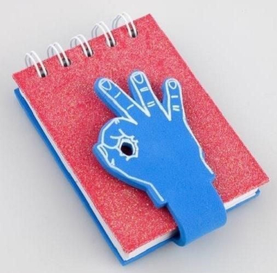 Fletore spirale Thinking Gifts Hand 3 Fingers, format A7, kapak dekorativ, rozë me blu