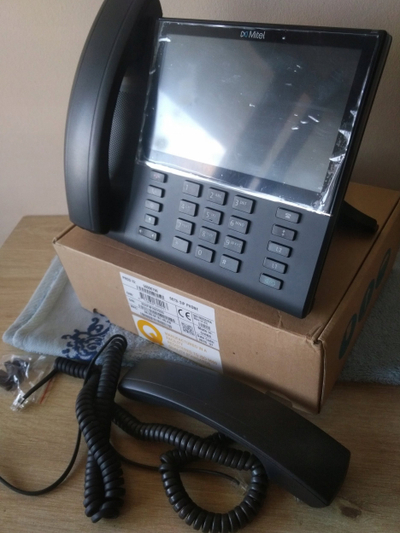Telefoni fiks Mitel 6873 SIP, ekran 7", Bluetooth 4.0, i zi