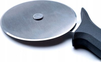 Prerëse picash Ooni Pizza Cutter Wheel, teh rrotullues, çelik inox, i zi