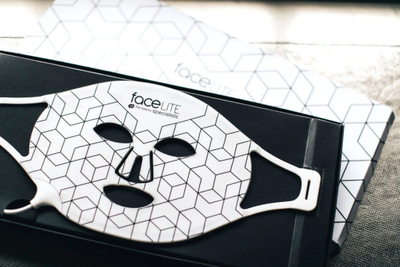 Maskë fytyre LED Rio FCLT2, anti plakje, rikarikueshme USB, e bardhë