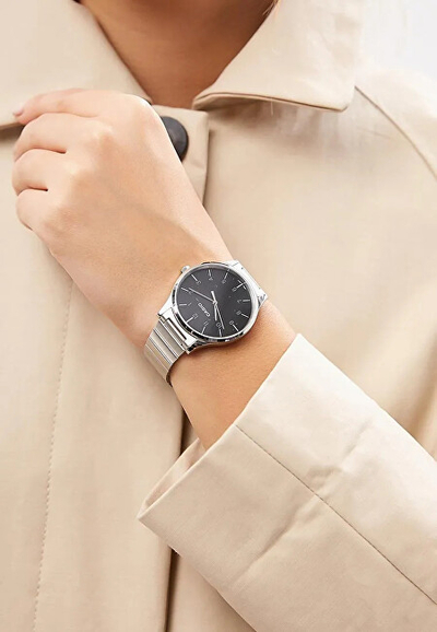 Orë dore Casio Collection LTP E140DD-1B