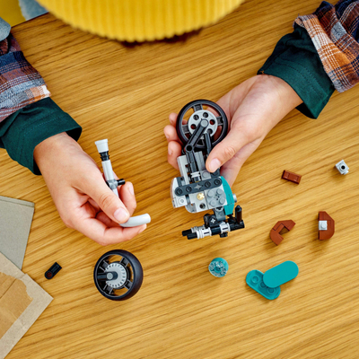 Lodër ndërtimi LEGO Creator 3 in 1 31135, motor klasik, 8+ vjeç, shumëngjyrëshe
