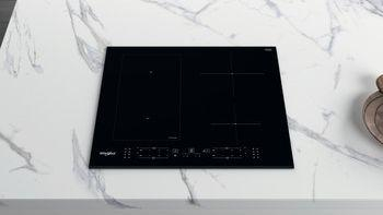 Pllakë gatimi Whirlpool, 7.2 kW, e zezë