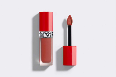 Buzëkuq i lëngshëm Rouge Dior Ultra Care Liquid, 635 Ecstase 6 ml