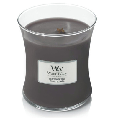 Qiri aromatik WoodWick Suede & Sandalwood, 275 g