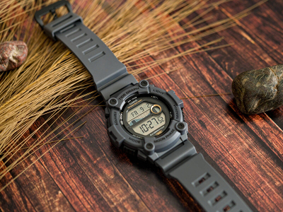 Orë digjitale Casio Sports WS-1300H-8AVEF (638), e hirtë