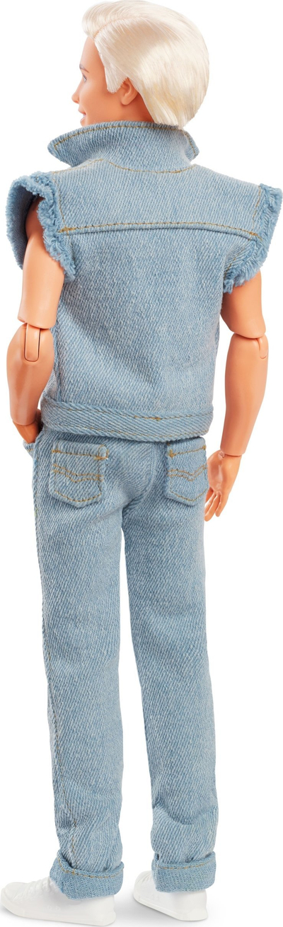 Kukull koleksionuese Mattel Barbie The Movie Ken, me set xhinsi, me bazament ekspozimi, shumëngjyrëshe