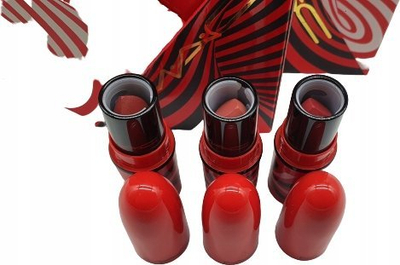 Сет кармини MAC Tiny Tricks Mini Lipstick Trio, кремасти и мат, за жени