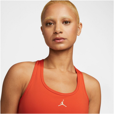 Reçipet sportiv Nike Jumpman, mbështetje e lehtë, i kuq e bardhë