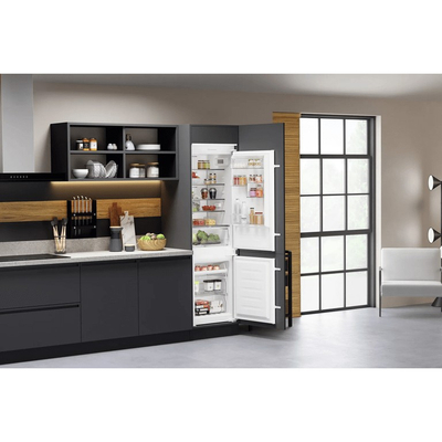 Frigorifer Hotpoint Ariston Hac18T112