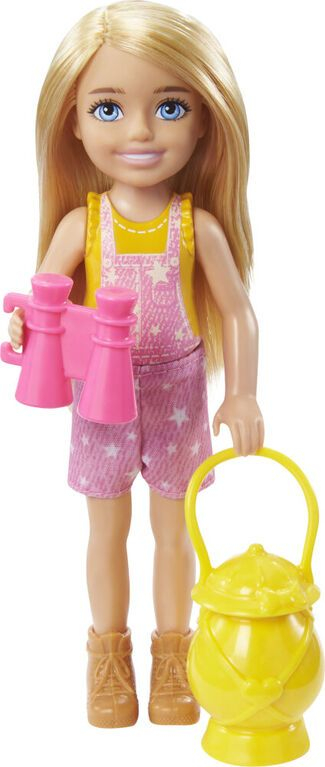 Set lodër Barbie It Takes Two Camping, kukull Chelsea 15cm, aksesorë kampingu, shumëngjyrëshe