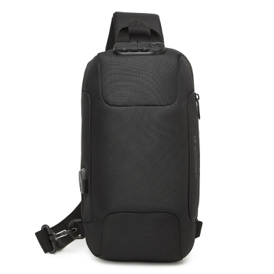 Çantë shpine Wozinsky Urban, njëkrahëshe, kundër banditllëkut, me USB, e zezë