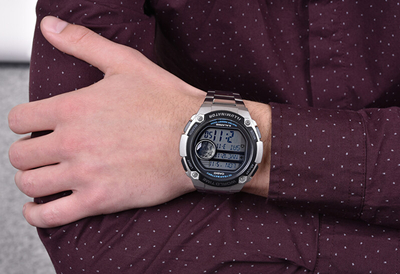 Orë dore Casio Collection AE 3000WD-1A
