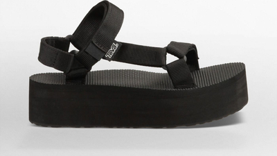 Sandale Teva Flatform Universal, nr. 39, të zeza
