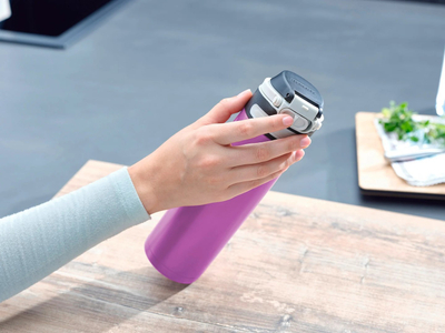 Termos Leifheit Thermos Bottle Flip, 600ml, vjollcë