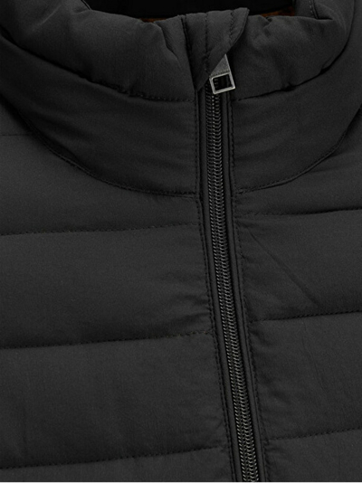 Xhaketë Jack&Jones JJERECYCLE, e zezë