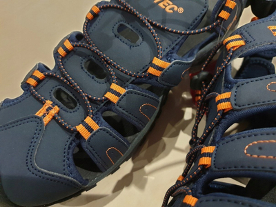 Sandale për burra HI-TEC TIORE, për trekking, nr 42, blu e errët me portokalli