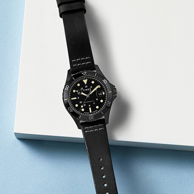 Orë dore Timex Navi XL Automatic TW2U10000