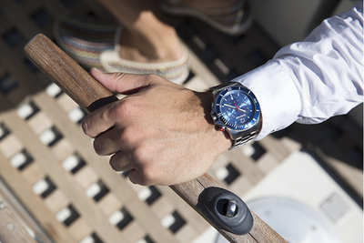 Orë për meshkuj Wenger Seaforce 01.0643.109, e argjendtë